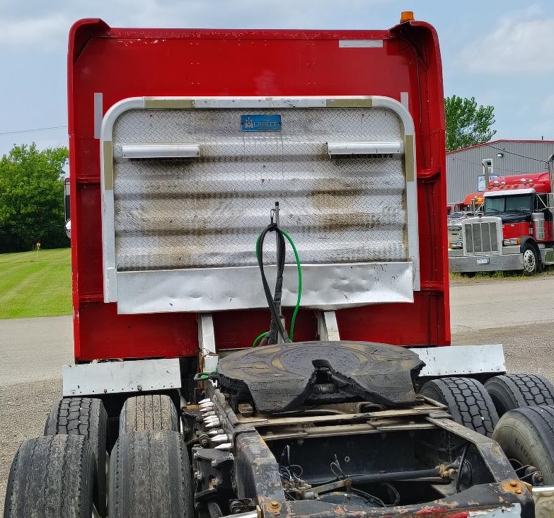 2005 PETERBILT 379 - Image 9